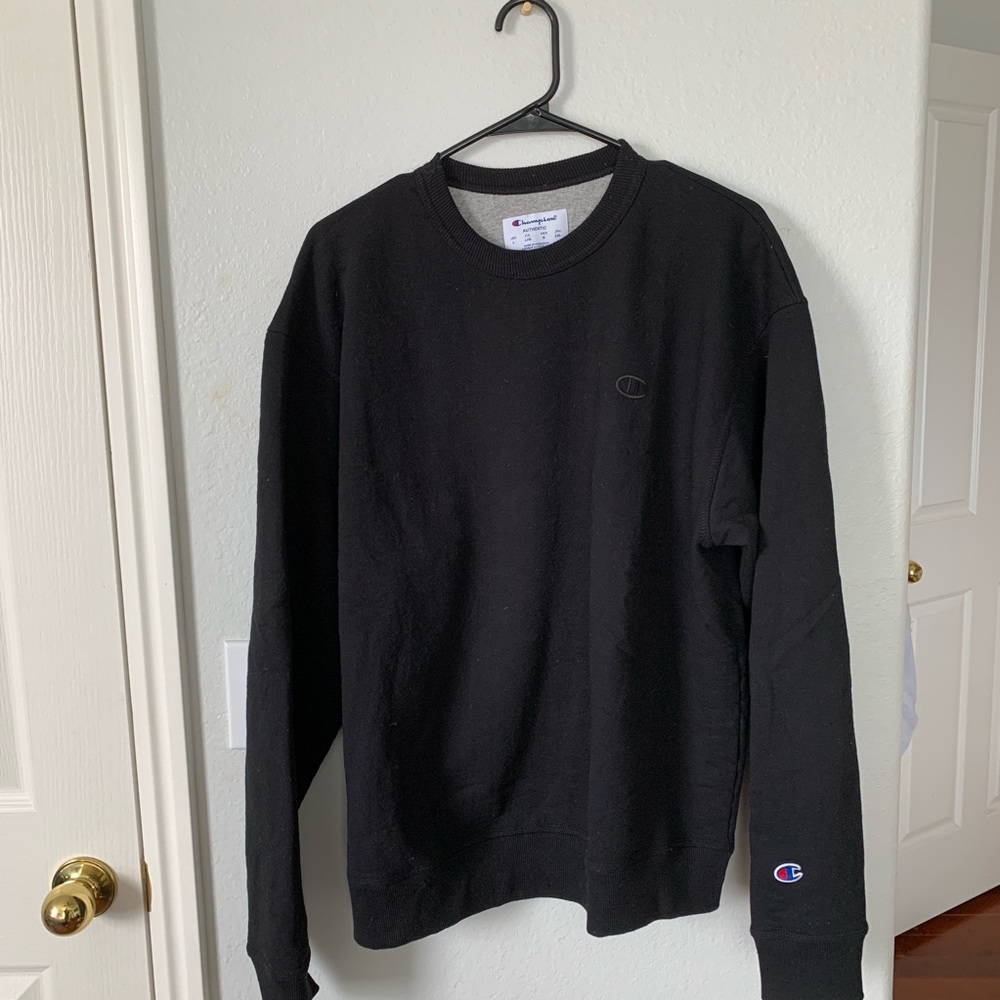 Champion black crewneck